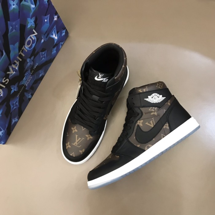 Louis Vuitton & Nike sneaker 12