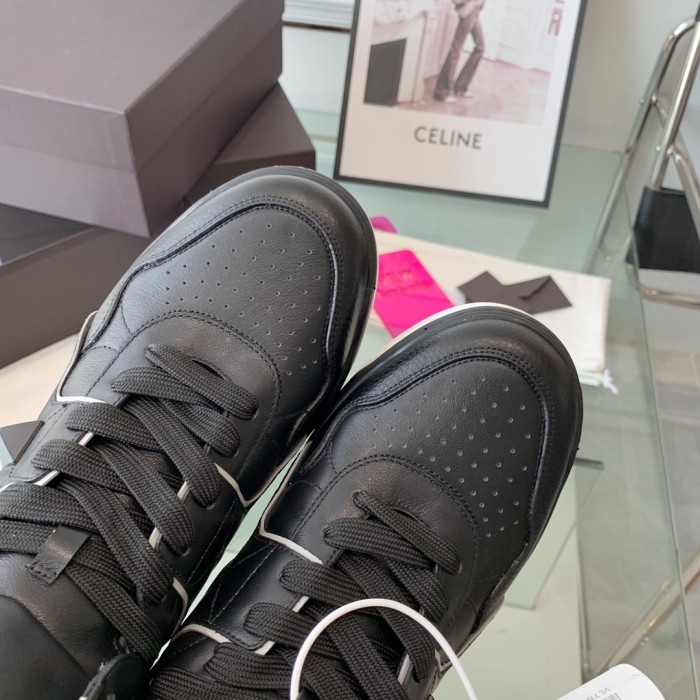 VALENTINO GARAVANI ONE STUD SNEAKER 6