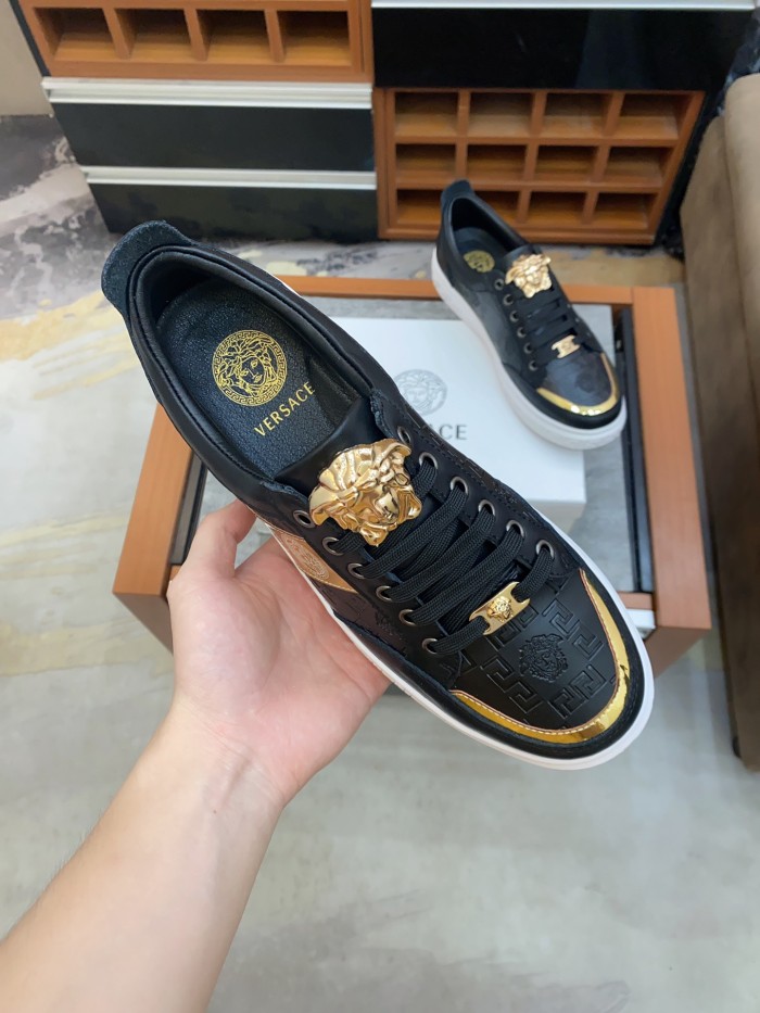 Versace Greca Sneaker 11