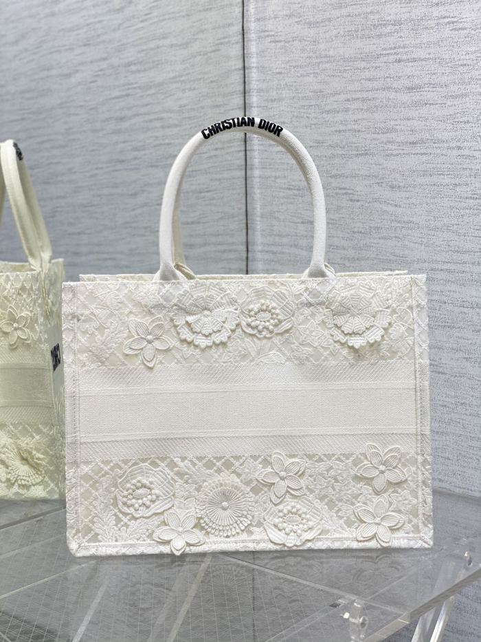 Handbag Dior size 36*18*28 cm