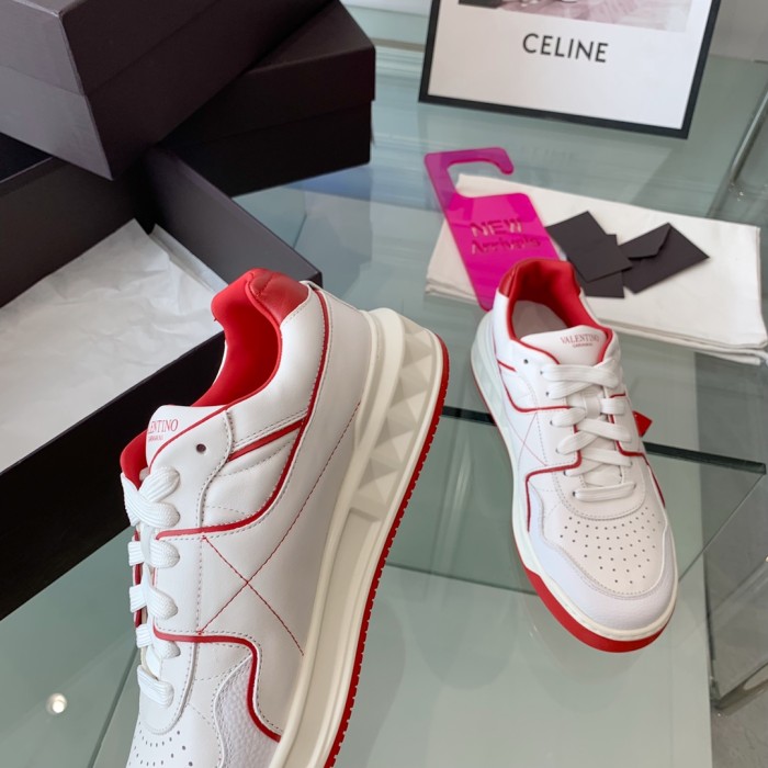 VALENTINO GARAVANI ONE STUD SNEAKER 5