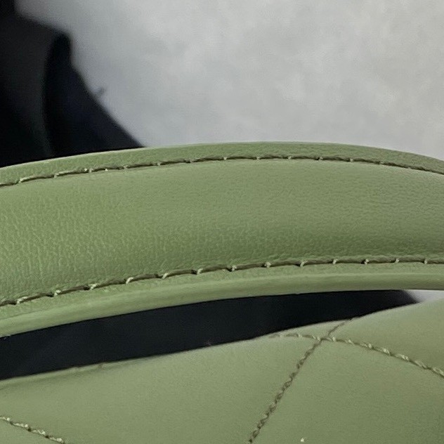 Handbag Chanel 2021S size 21*15*8 cm