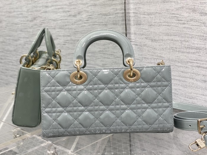 Handbag Dior size 26*6*14 cm