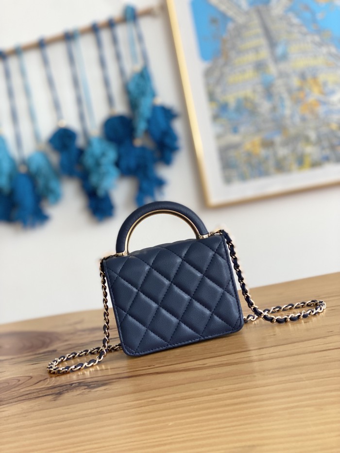 Handbag Chanel 81209 size 12.5 cm