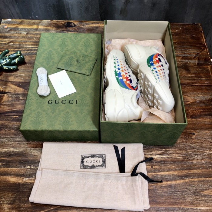 Gucci Rhyton sneaker 17