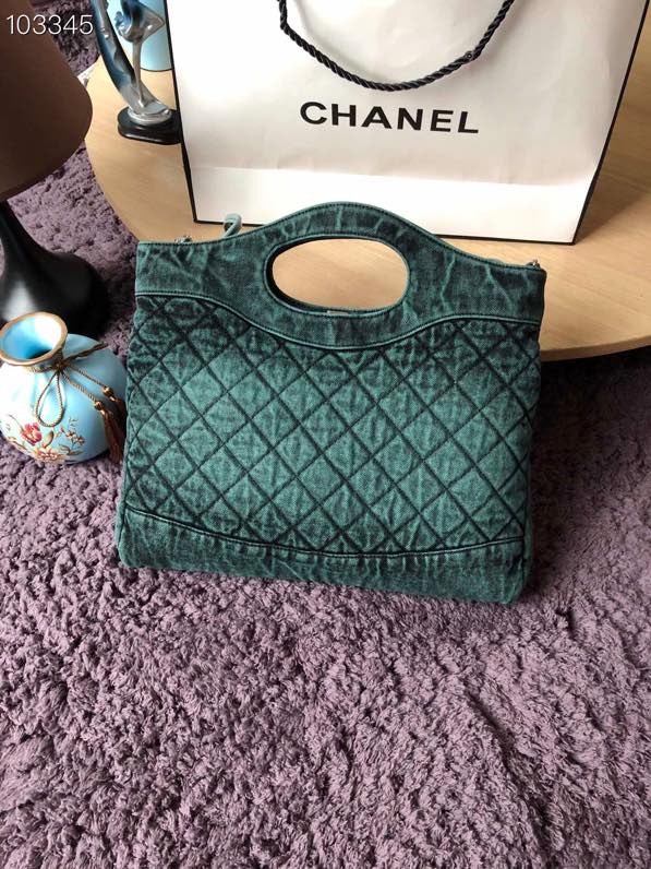 Handbag Chanel S1407 size 34x37x7.5 cm