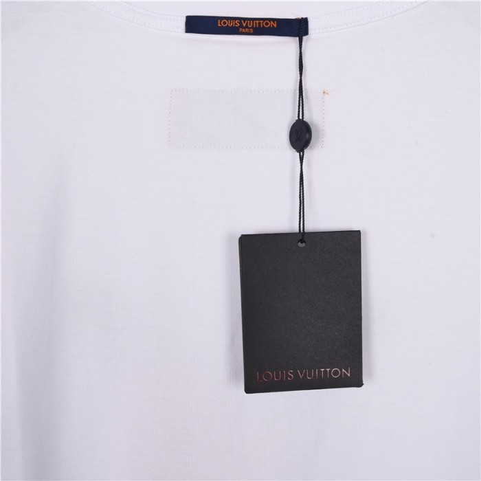 Clothes Louis Vuitton 324