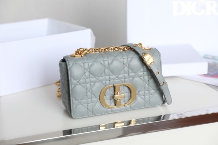 Handbag Dior size 20x12x7 cm