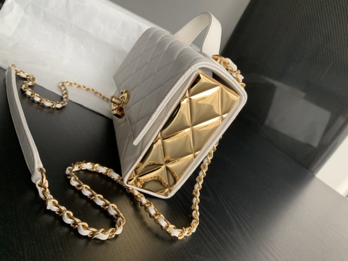 Handbag Chanel 2796 size 18cmx17.5cmx7 cm