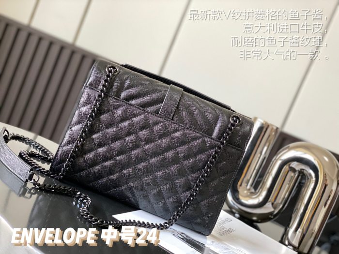 Handbags SAINT LAURENT 428134 size 24×17.5×6 cm