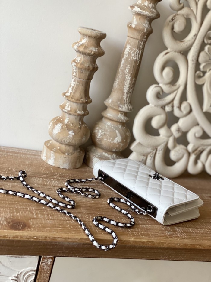 Handbag Chanel 88632 size 19 cm