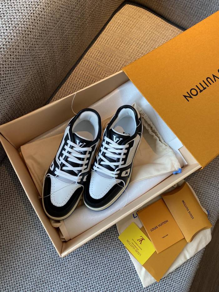 Louis Vuitton LV TRAINERS SNEAKER 9
