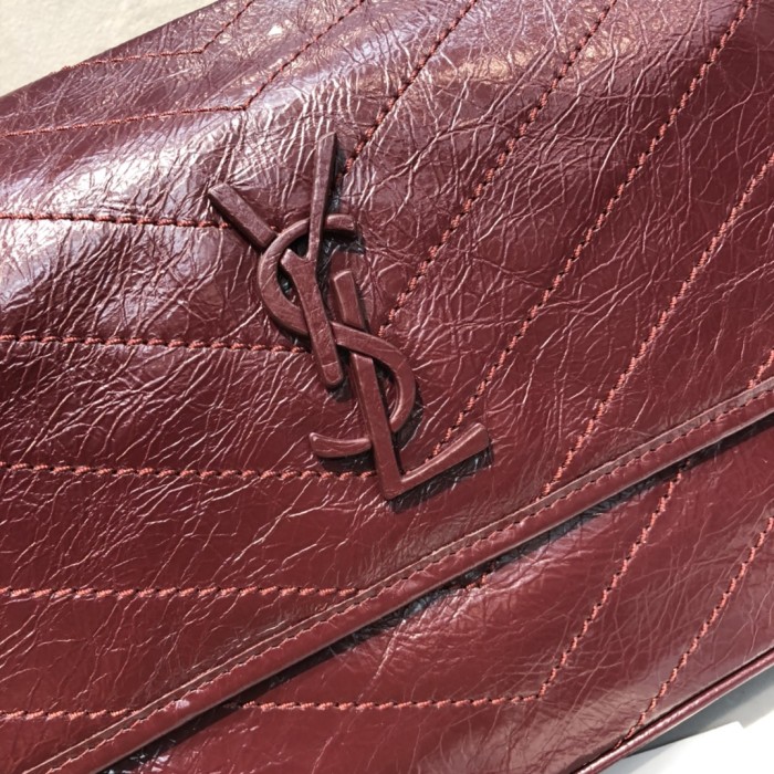 Handbags SAINT LAURENT 498894y size 28*20*8.5 cm