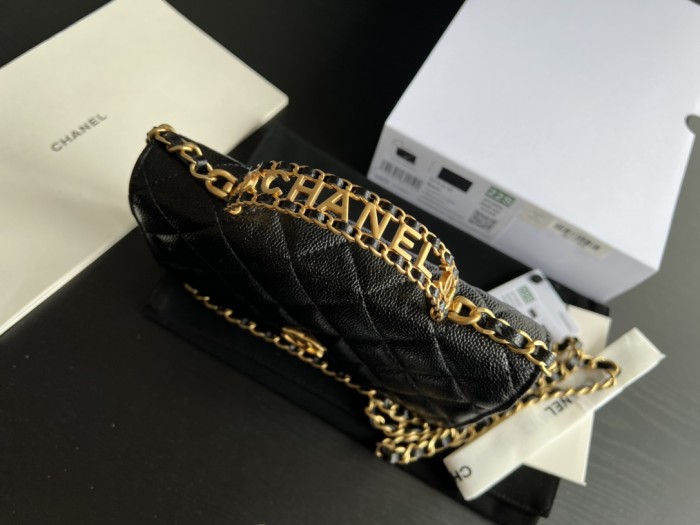 Handbag Chanel AP2806 size 19 cm