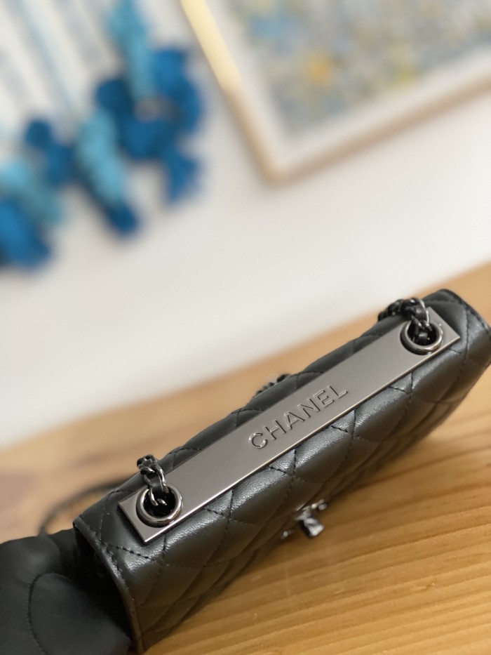 Handbag Chanel 88632 size 19 cm