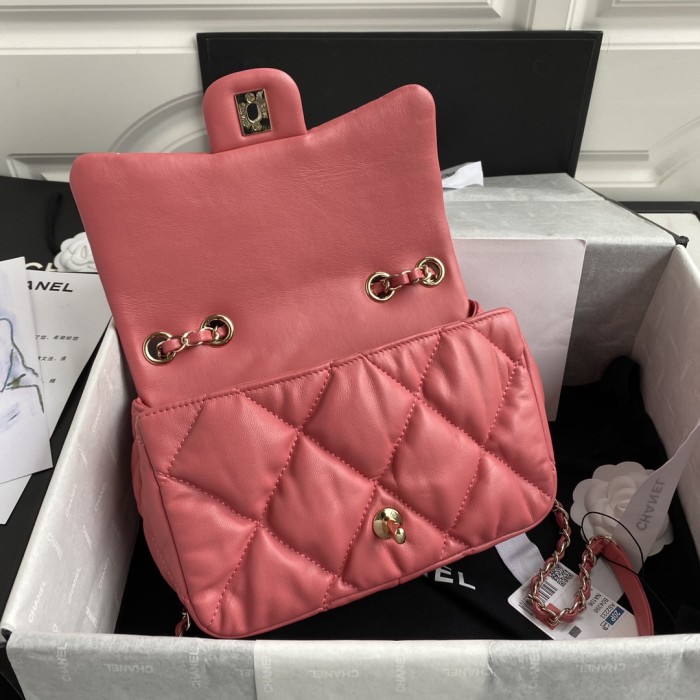 Handbag Chanel AS2233 size 22 cm