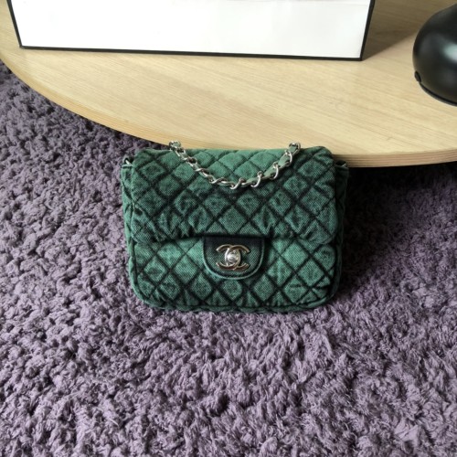 Handbag Chanel S1309 size 12x23x8cm