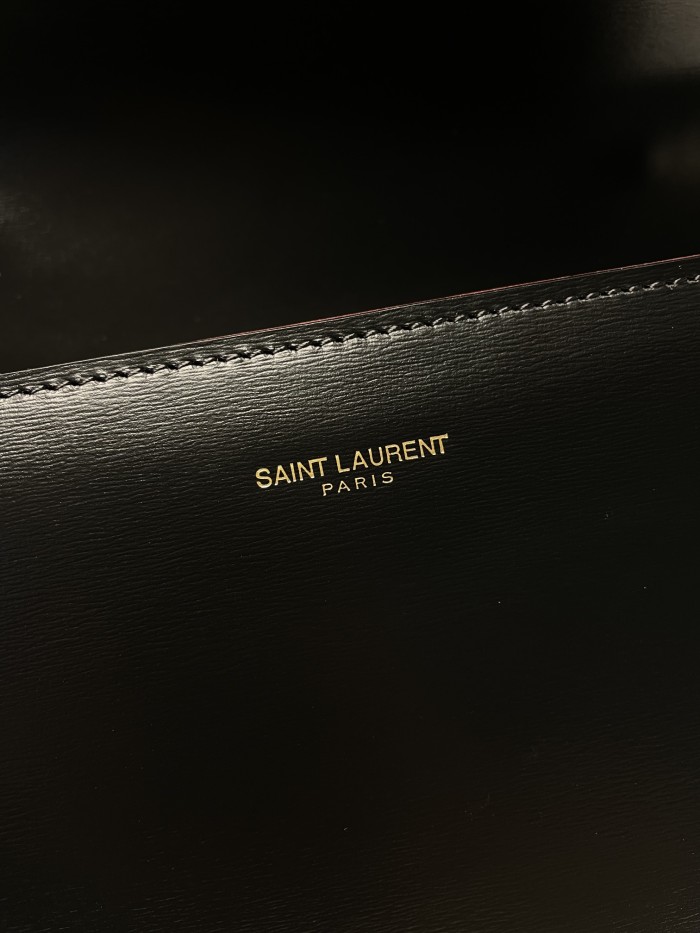 Handbags SAINT LAURENT 578000 size 24.5×20×11.5 cm