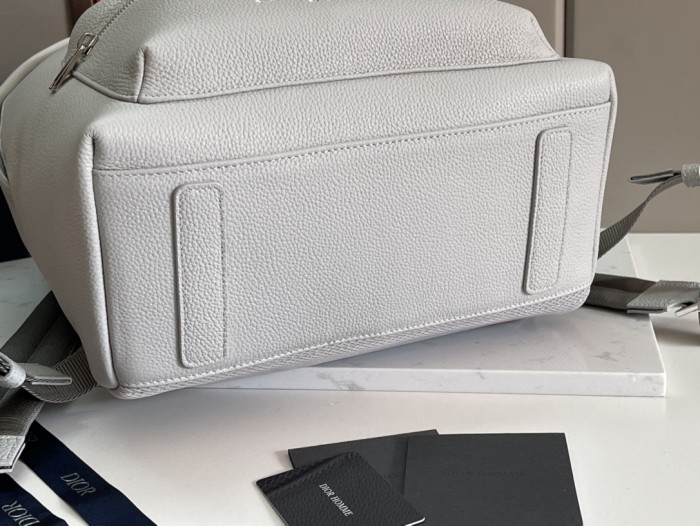 Handbag Dior 93388 size 30 x 42 x 15 cm