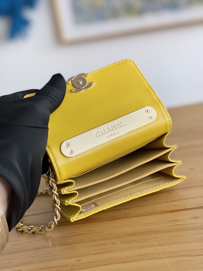 Handbag Chanel 81209 size 12.5 cm