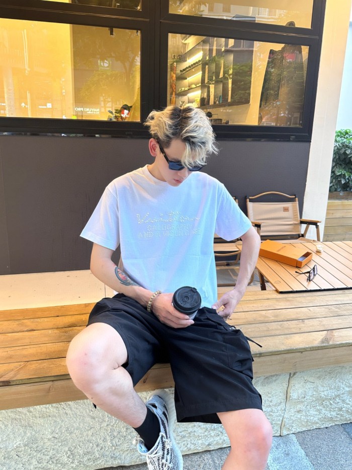 Clothes Louis Vuitton 480