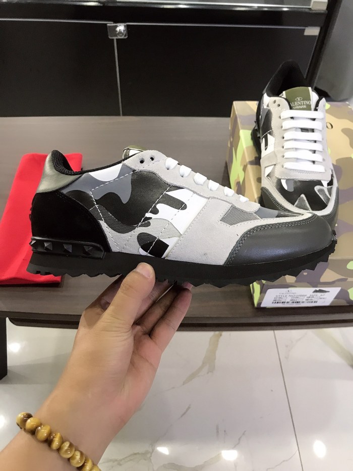 Valentino Garavani Rockrunner camouflage-print sneakers 3