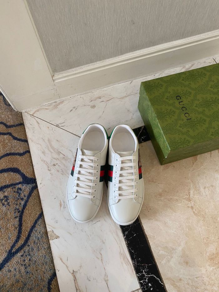 Gucci Women's Ace sneaker with bee sneaker 4