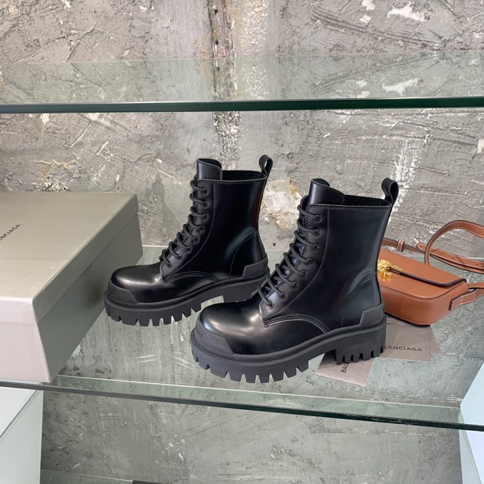 Balenciaga boot women 2