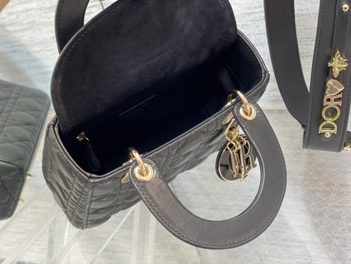 Handbag Dior size 20 cm