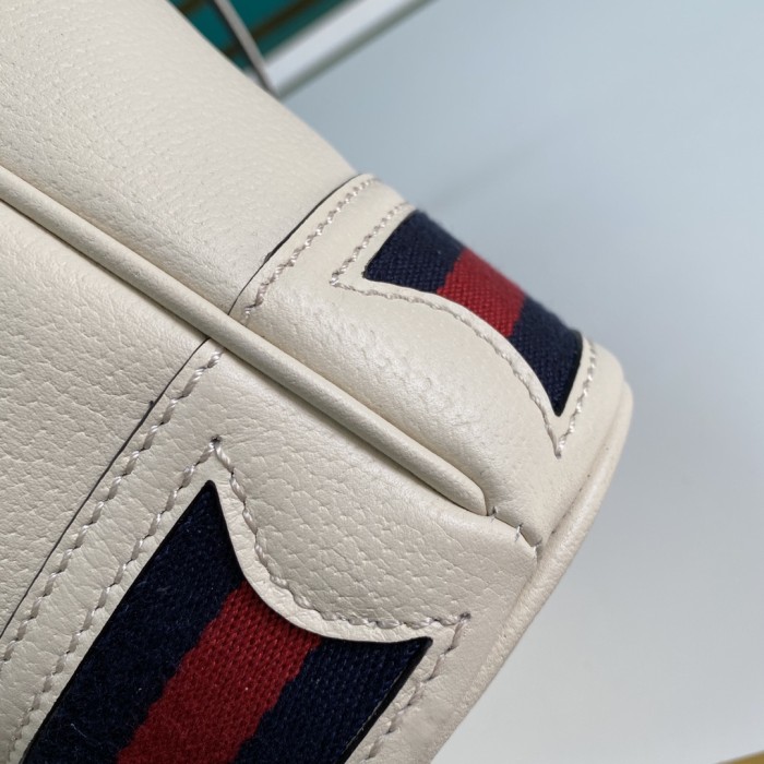 Handbag Gucci 610846 size 20.5*26*11 cm