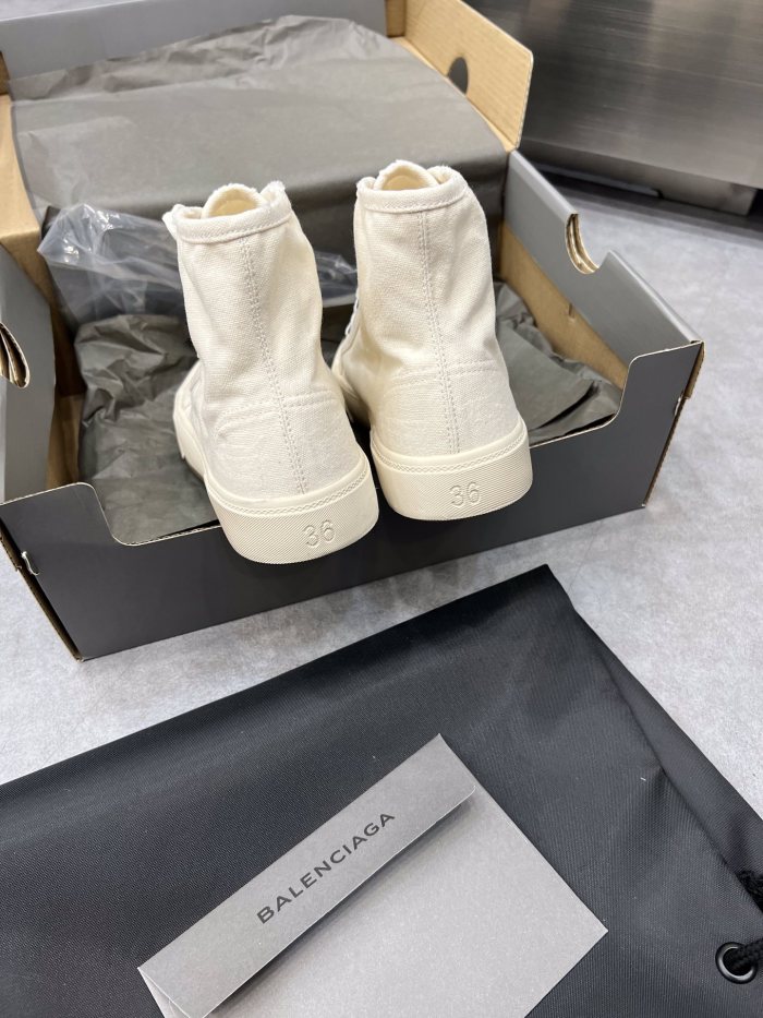 Balenciaga Paris Sneaker 4