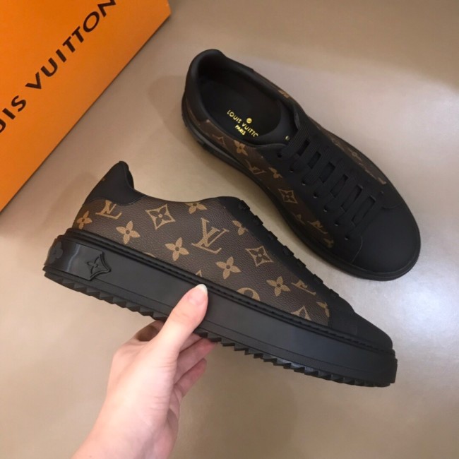Louis Vuitton Low Top sneaker 36