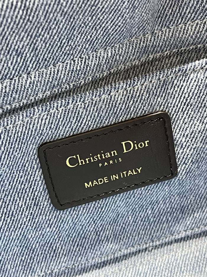 Handbag Dior 0540 size 26*6*14 cm