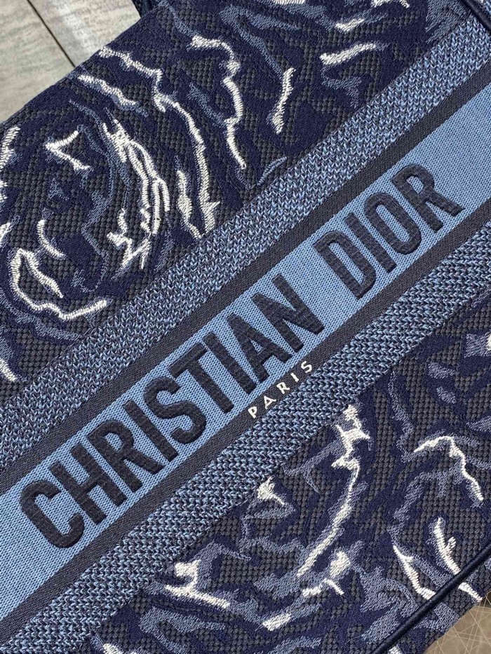 Handbag Dior size 36*18*28 cm