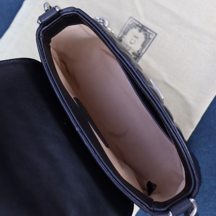 Handbag Gucci 583571 size 21X15.5X8 cm