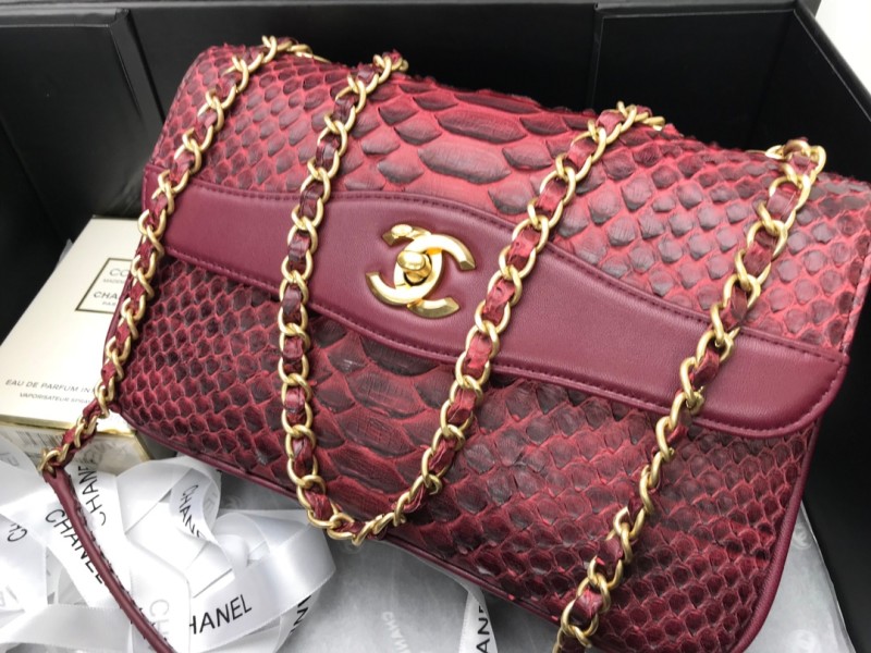 Handbag Chanel size 24.5cm*15.5cm*8.5 cm