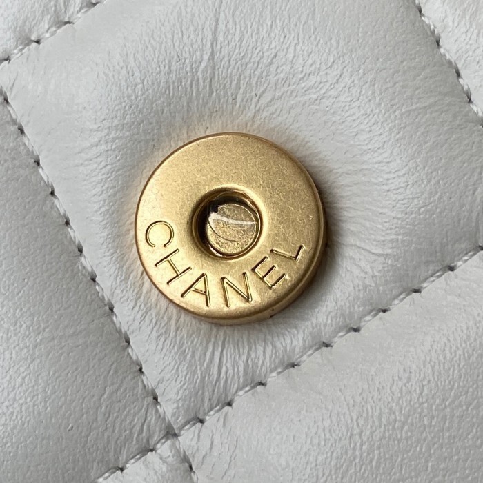Handbag Chanel AP2638 size 12.5 cm