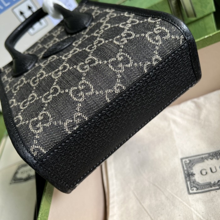Handbag Gucci 671623 size 16*20*7 cm