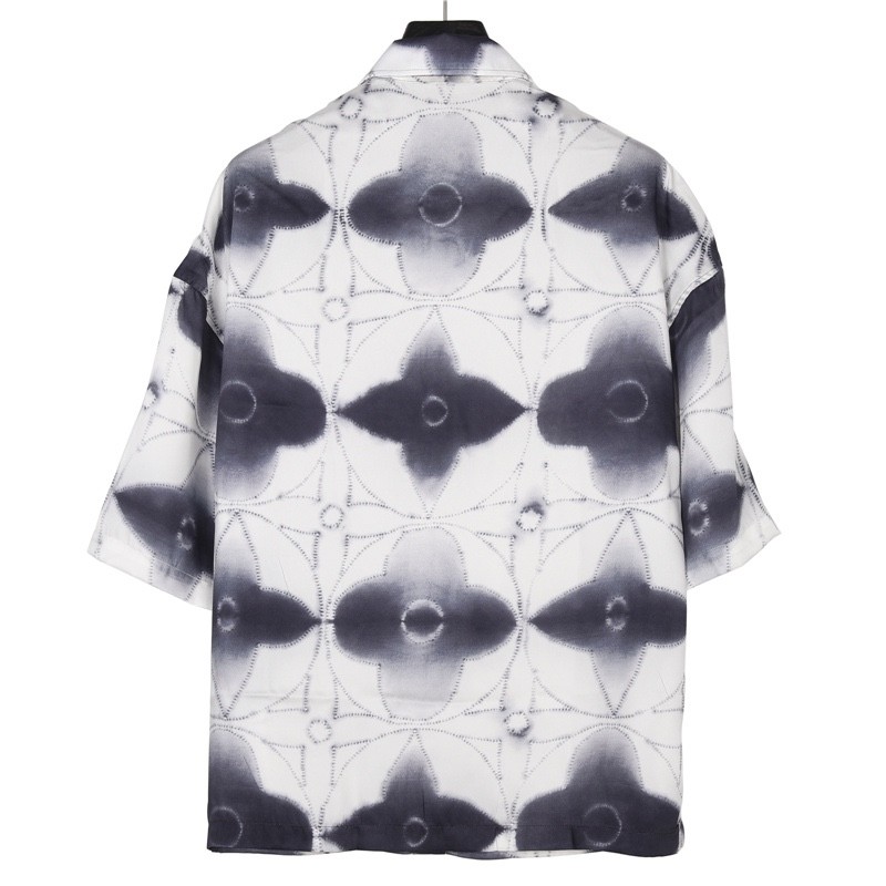 Clothes Louis Vuitton 129