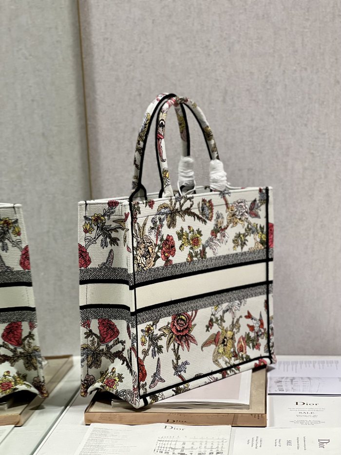 Handbag Dior 1286 size 41*32 cm