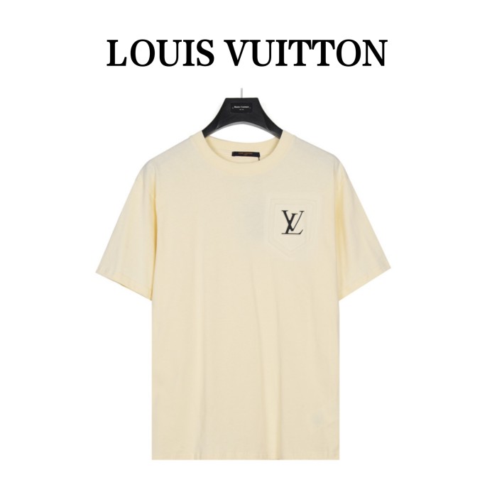 Clothes Louis Vuitton 398