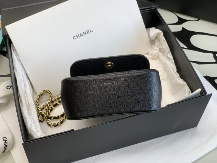 Handbag Chanel 99210 size 12.5*14*6 cm