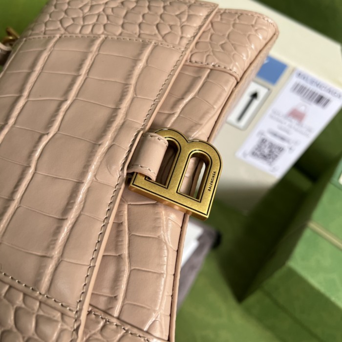 Handbag Gucci 5935461 size 23*15*10 cm
