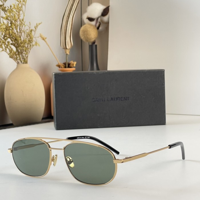 Sunglasses Saint Laurent SL561