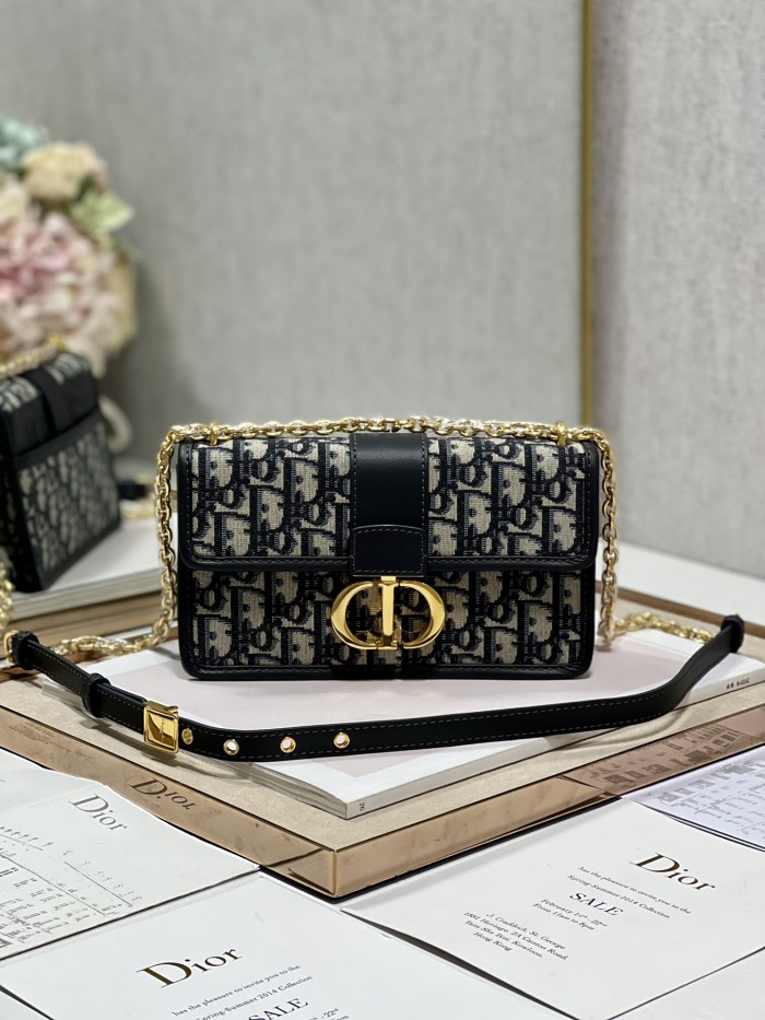 Handbag Dior 9334 size 21.5×12×6 cm