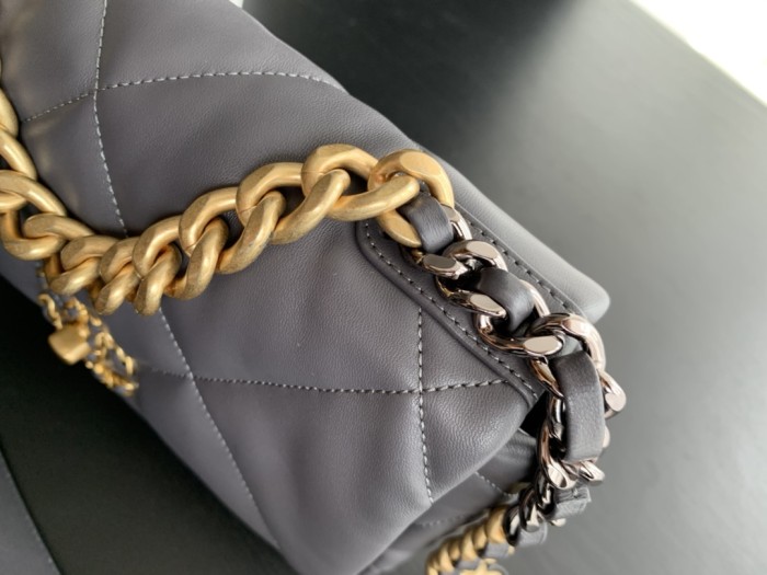 Handbag Chanel 1160 size 26cmx16cmx9 cm