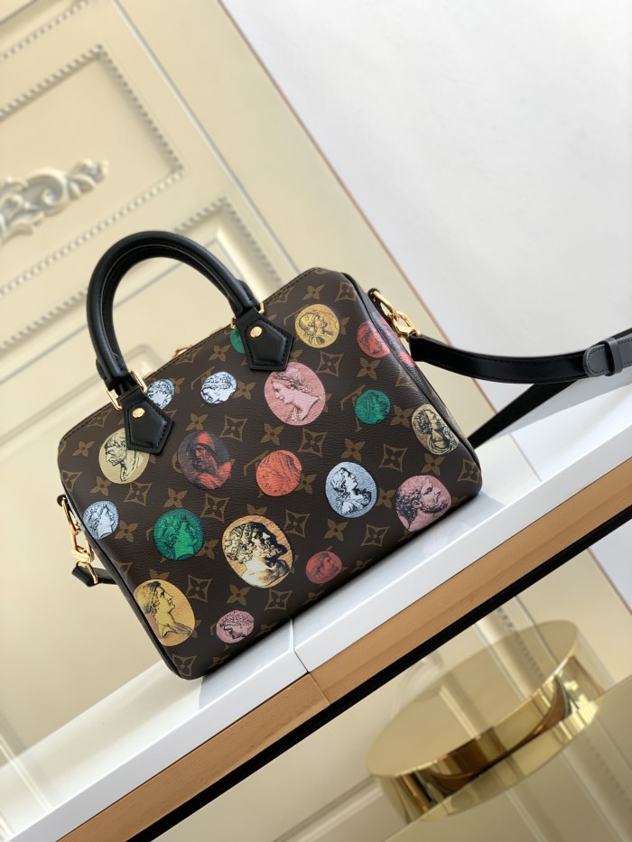 Handbag Louis Vuitton M45910 size 25.0 x 19.0 x 15.0cm