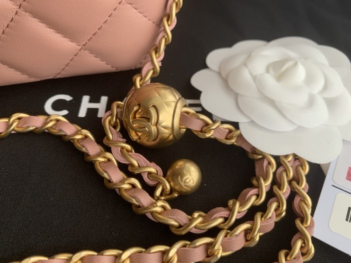 Handbag Chanel size 8.5cmx11cmx7 cm