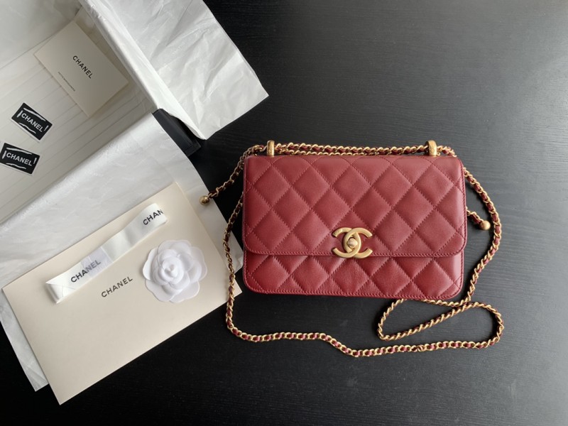 Handbag Chanel size 22 cm