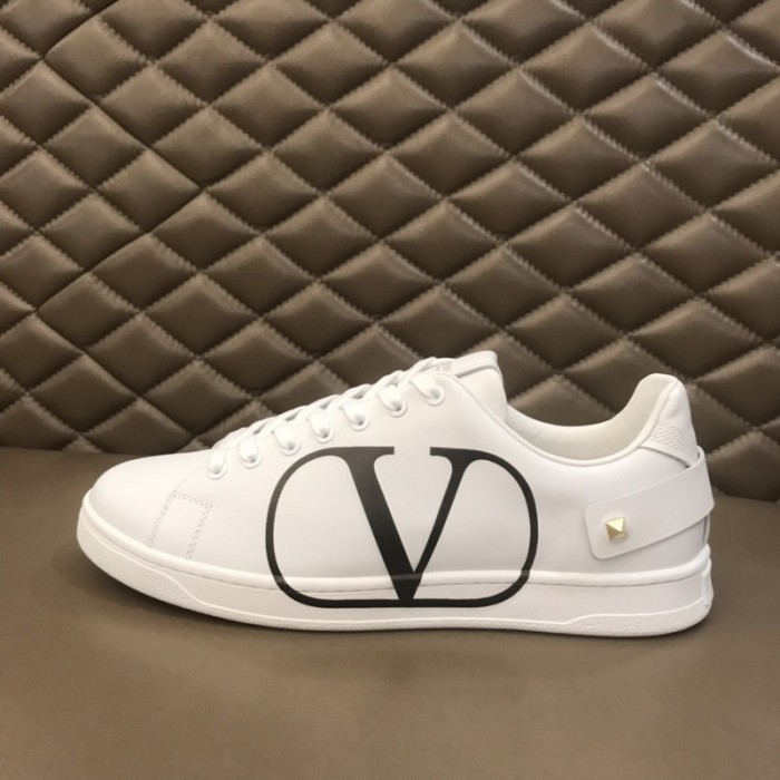 Valentino Garavani Backnet VLOGO low-top sneakers 4